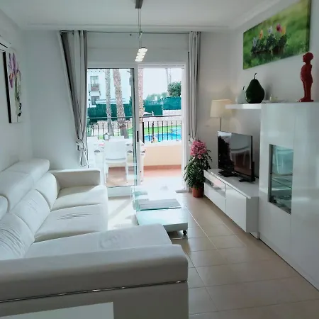 Lovely With Pool View Apartamento Orihuela