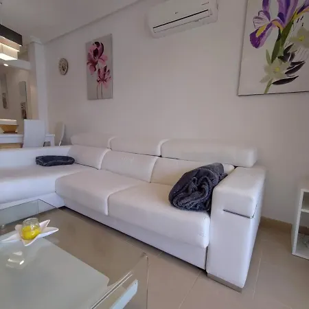 Apartment Lovely With Pool View *