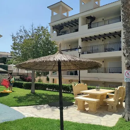 Lovely With Pool View Apartment