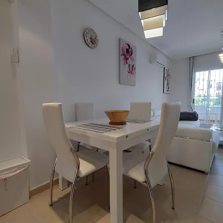 Lovely With Pool View Apartment